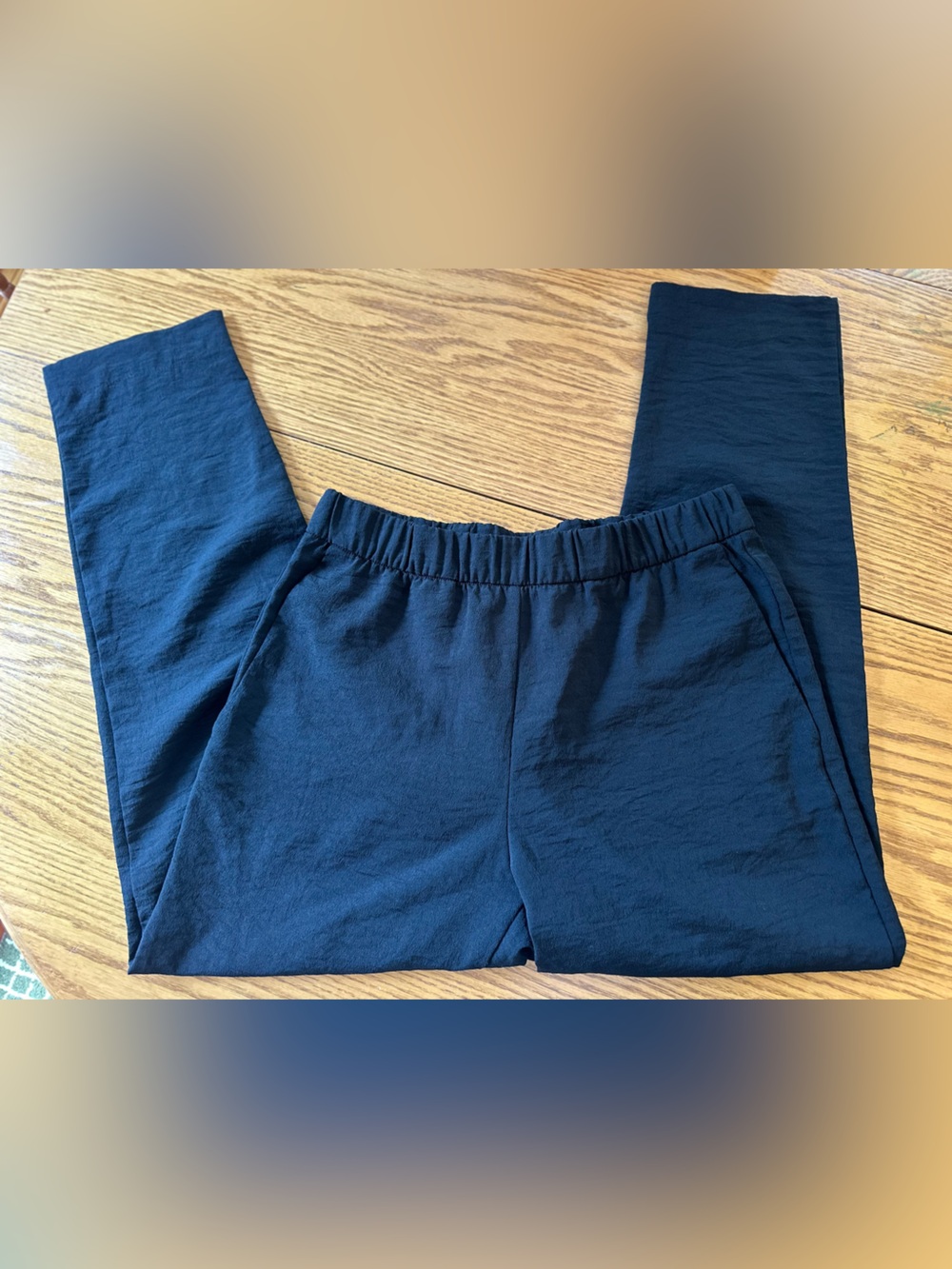 Women’s Black Pull-On Tapered Ankle Pants – Size US 8